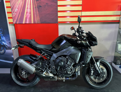 YAMAHA MT-10