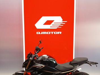 QJ MOTOR SRK 550