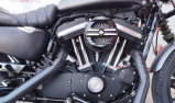 HARLEY-DAVIDSON SPORTSTER IRON 883 ABS - 1er main