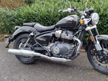 ROYAL ENFIELD SUPER METEOR 650 INTERSTELLAR GREEN MOTORS 54 à partir de 167.56€/ mois sur 60 mois