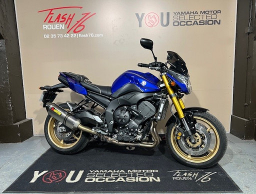 YAMAHA FZ8