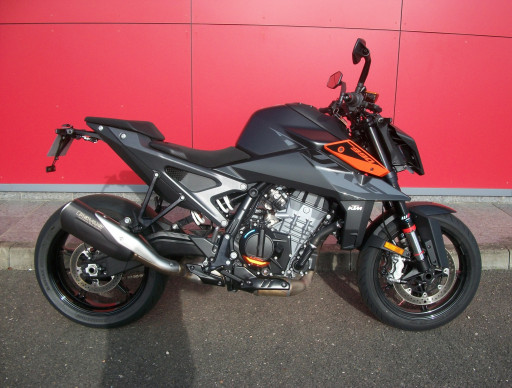 KTM 990 DUKE