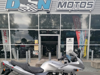 KAWASAKI ZR-7 S 2002 BON ETAT chez DSN MOTOS 33