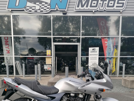KAWASAKI ZR-7 S 2002 BON ETAT chez DSN MOTOS 33