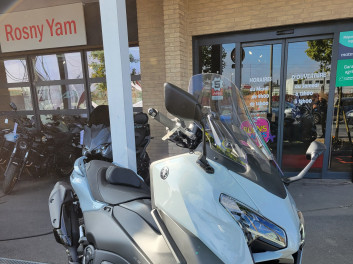 YAMAHA XP T-MAX 560 TECH MAX CERAMIC GREY 2025