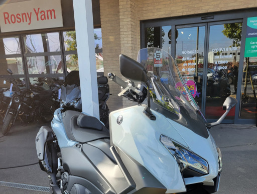 YAMAHA XP T-MAX 560 TECH MAX CERAMIC GREY 2025
