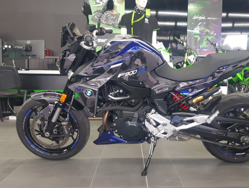 BMW F900R