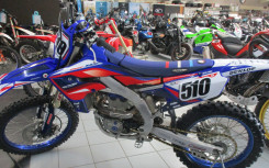 YAMAHA YZ250F