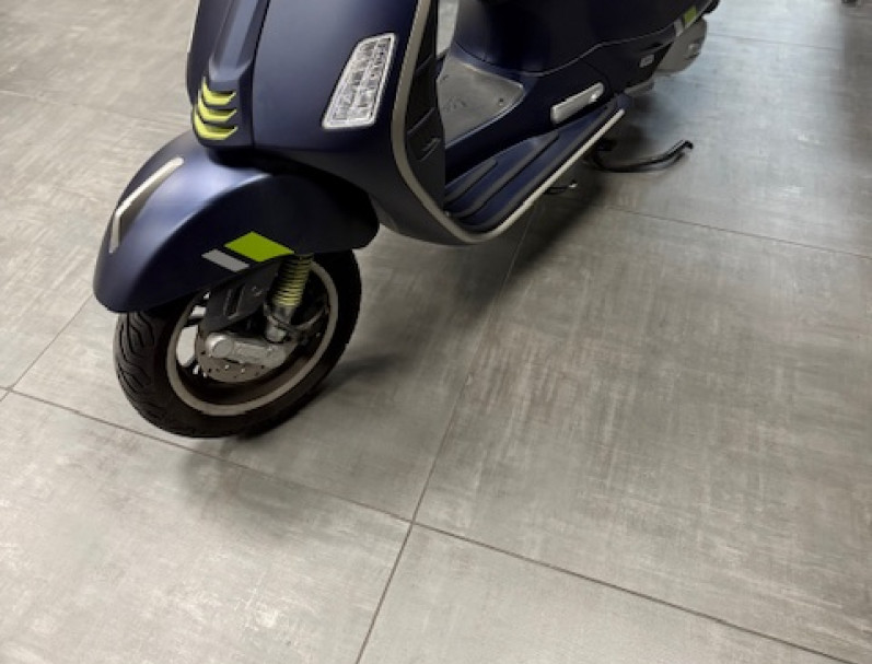 VESPA GTS 125  Super Tech