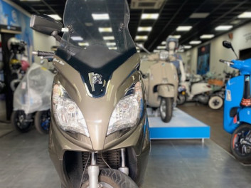 PEUGEOT SATELIS 300I