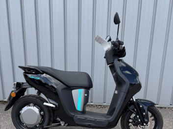 YAMAHA NEO