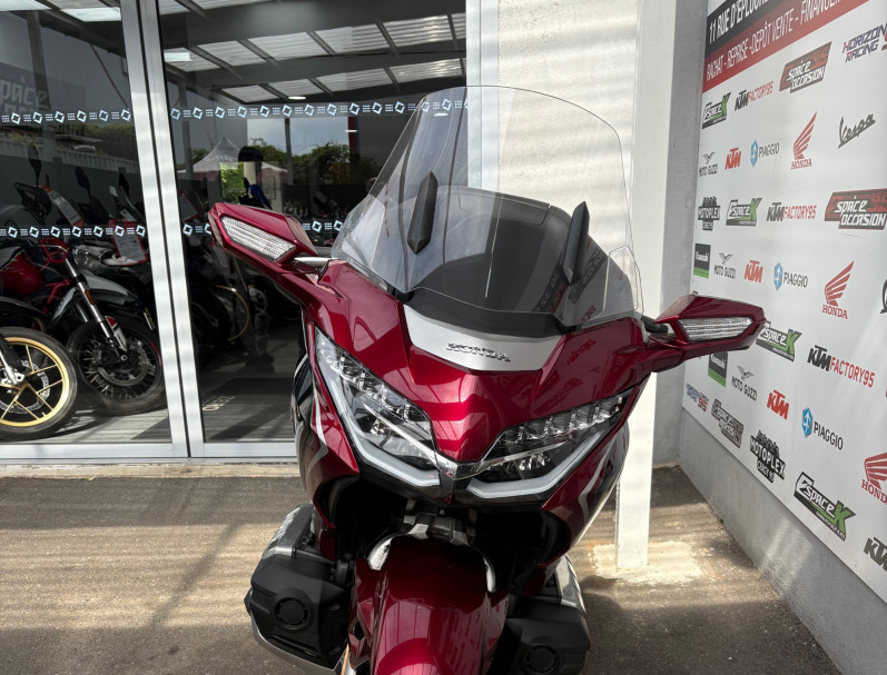 HONDA HONDA GL 1800 GOLDWING TOURING DCT
