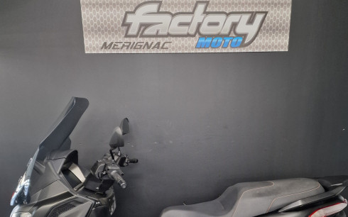 PIAGGIO MP3 530 HPE EXCLUSIVE