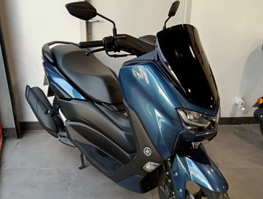 YAMAHA NMAX 125