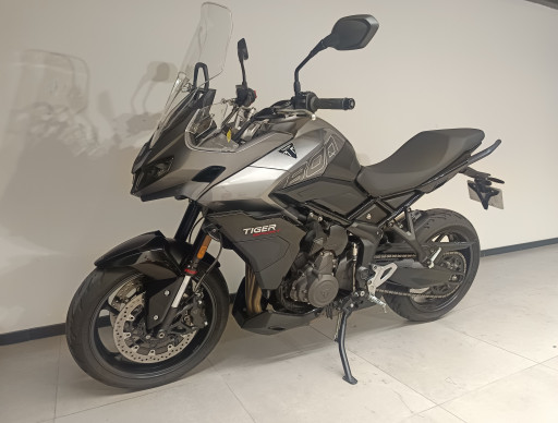 TRIUMPH TIGER SPORT 800
