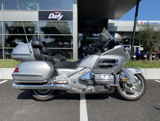 HONDA GL 1800 GOLDWING AIR BAG GPS