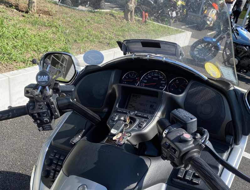 HONDA GL 1800 GOLDWING AIR BAG GPS