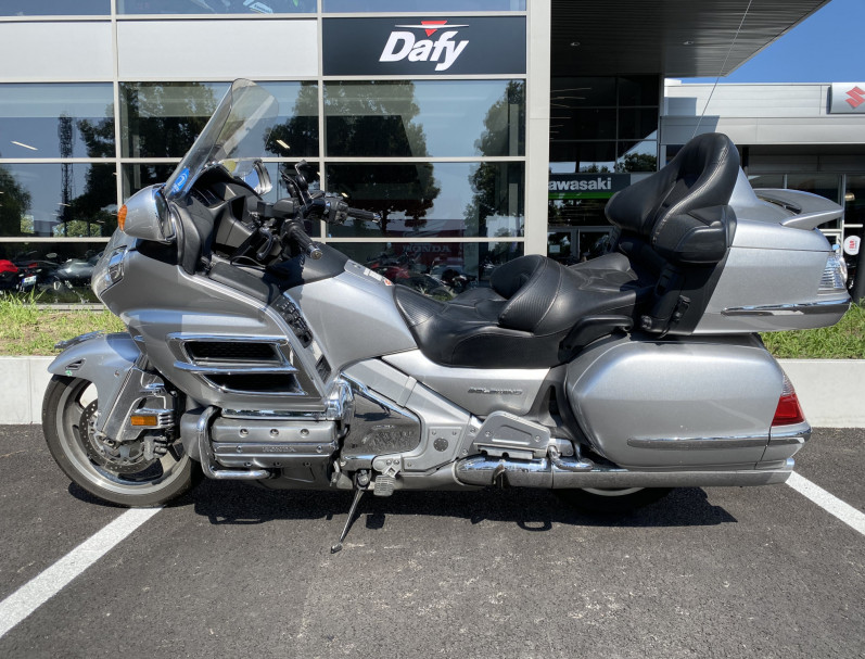 HONDA GL 1800 GOLDWING AIR BAG GPS