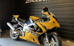 SUZUKI GSX-R 750