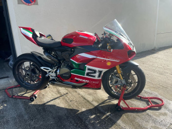DUCATI PANIGALE V2 BAYLISS