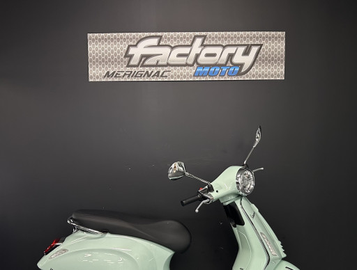 VESPA PRIMAVERA 125