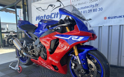 YAMAHA YZF 1000 R1