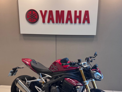 TRIUMPH SPEED TRIPLE 1200 RS