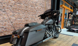 HARLEY-DAVIDSON TOURING STREET GLIDE 1690