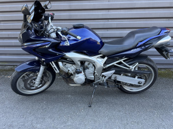 YAMAHA FZ6-S 600