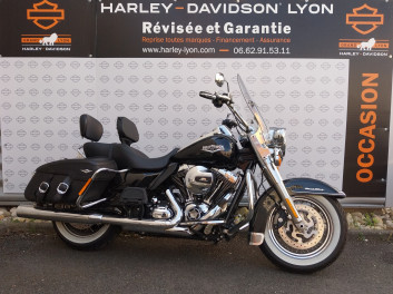 HARLEY-DAVIDSON TOURING ROAD KING 1690 CLASSIC