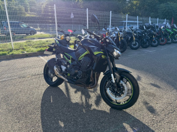 KAWASAKI Z900