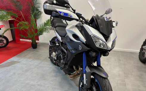 YAMAHA TRACER 900