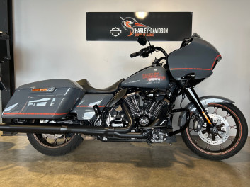 HARLEY-DAVIDSON TOURING ROAD GLIDE 1923 ST