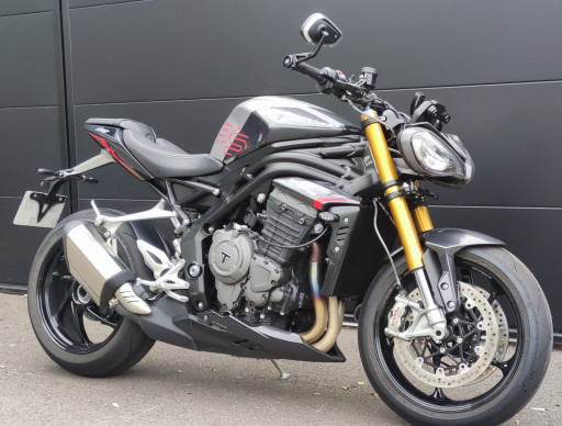 TRIUMPH SPEED TRIPLE 1200 RS 2025