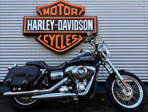 HARLEY-DAVIDSON DYNA SUPER GLIDE 1584
