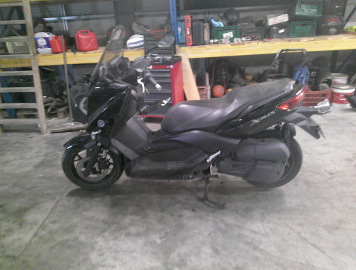 YAMAHA X-MAX 125 ACCDIENTE RSV N°22247