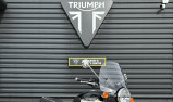 TRIUMPH BONNEVILLE T120