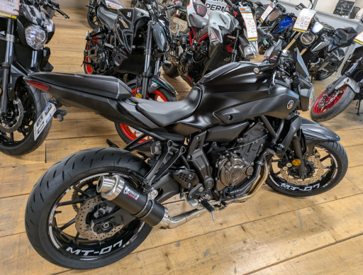YAMAHA MT-07 (47.5CV) ABS