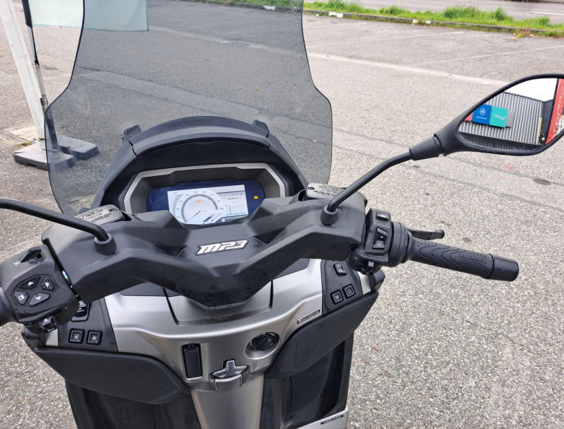 PIAGGIO MP3 530 HPE EXCLUSIVE