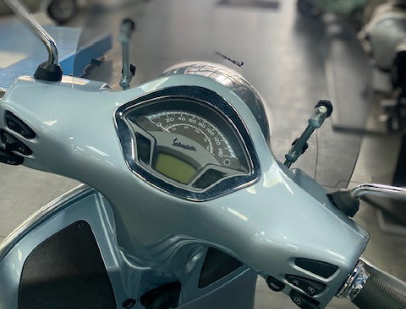 VESPA GTS 125 