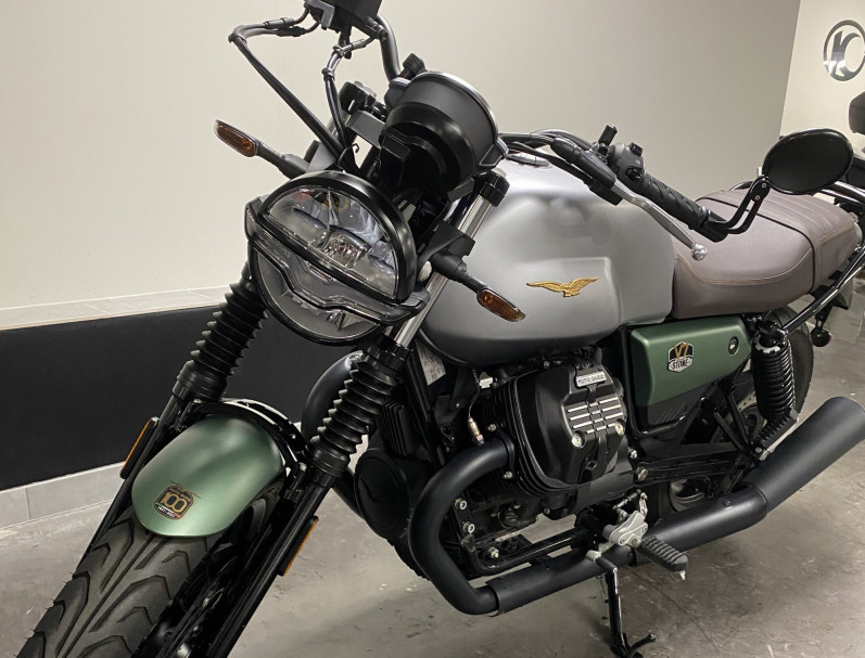 MOTO GUZZI V7 STONE 850 CENTENARIO garantie 12 mois