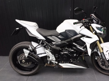 SUZUKI GSR 750 ABS