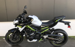 KAWASAKI Z 900