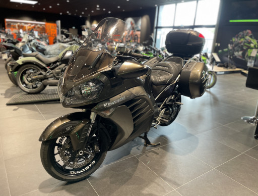 KAWASAKI GTR 1400 2010
