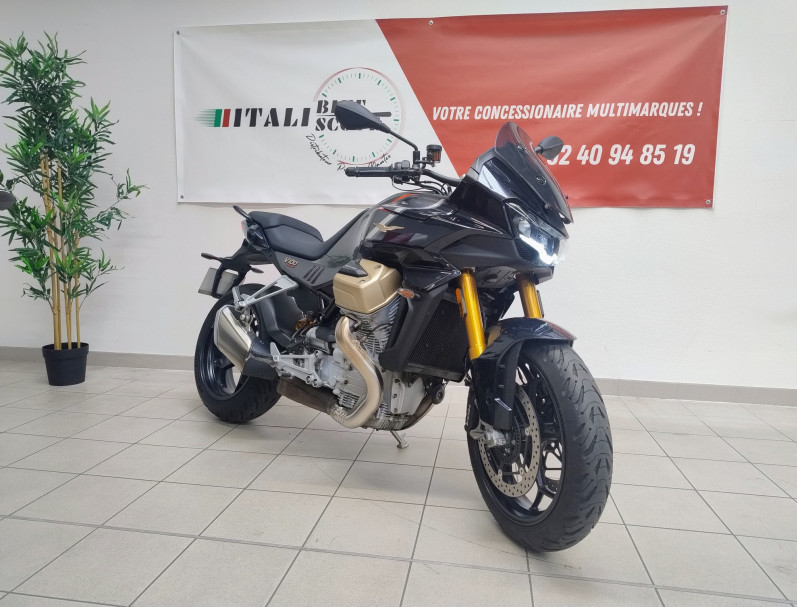 MOTO GUZZI V100  MANDELLO S