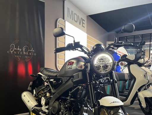 YAMAHA XSR 125 Legacy