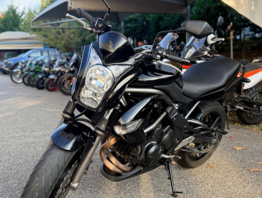KAWASAKI ER-6 (47.5CV)