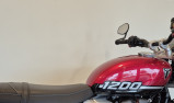 TRIUMPH SPEED TWIN 1200