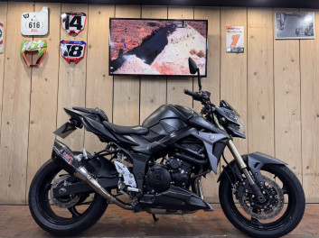 SUZUKI GSR 750 / GARANTIE 12 MOIS 
