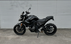 SUZUKI GSX-8S